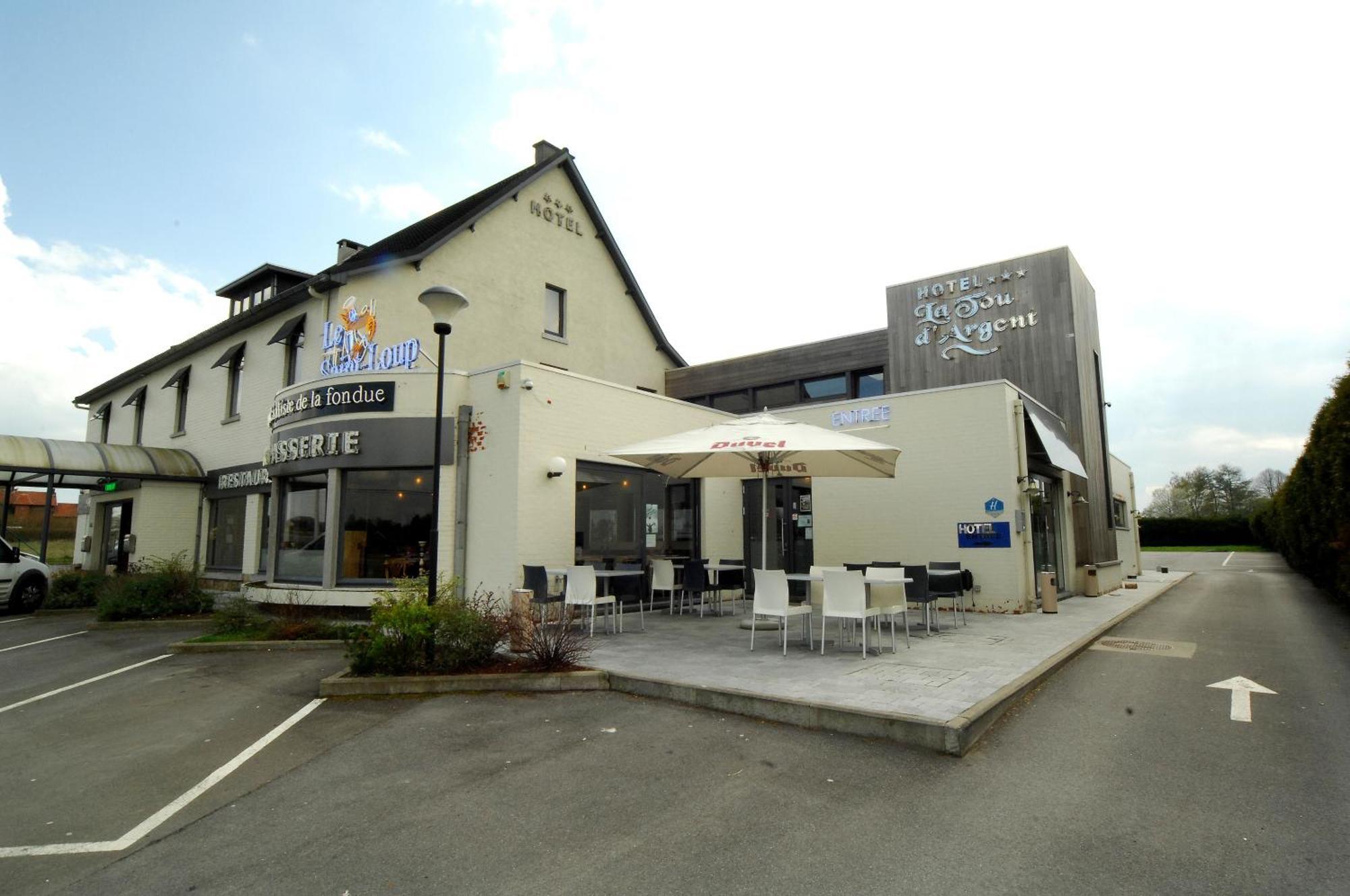 Hotel Le Saint Loup Жамблу Екстериор снимка